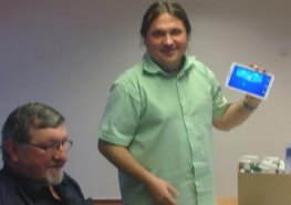 Tablety od společnosti Tichý svět pomáhají v komunikaci s neslyšícími pacienty
