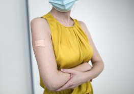 Fungování testovacího místa a očkovacího centra Litomyšlské nemocnice o vánočních svátcích a na přelomu roku
